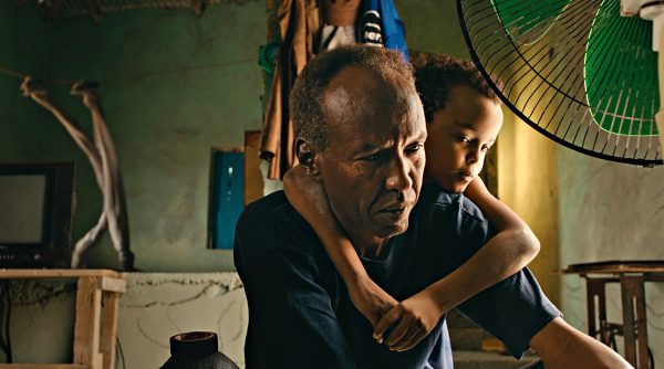 Le Village aux portes du paradis (DVD, Blu-Ray) – Image 2
